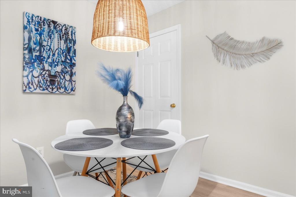 750 E MARSHALL STREET Unit: 302