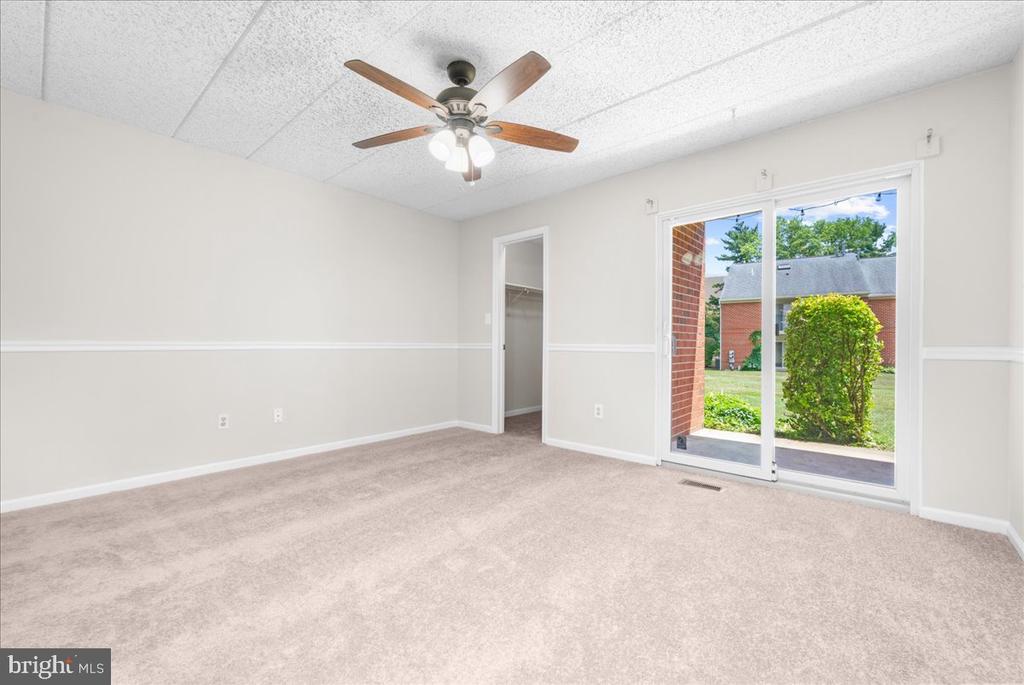 750 E MARSHALL STREET Unit: 302