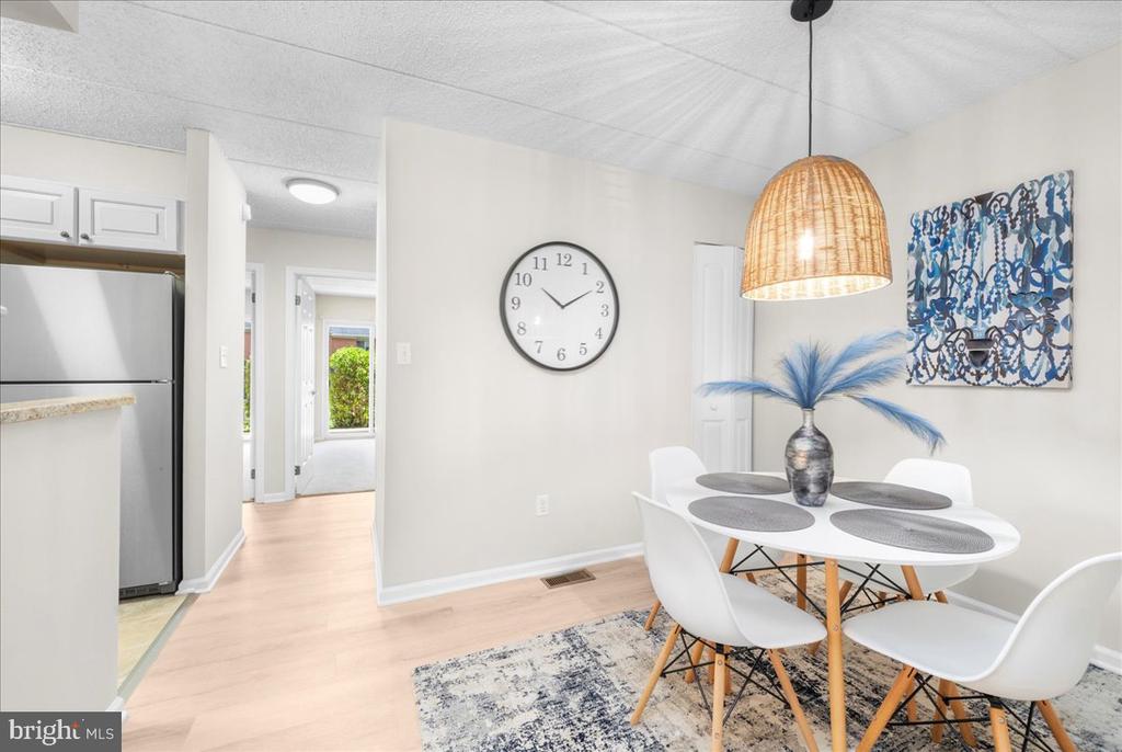 750 E MARSHALL STREET Unit: 302