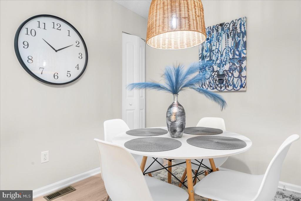 750 E MARSHALL STREET Unit: 302
