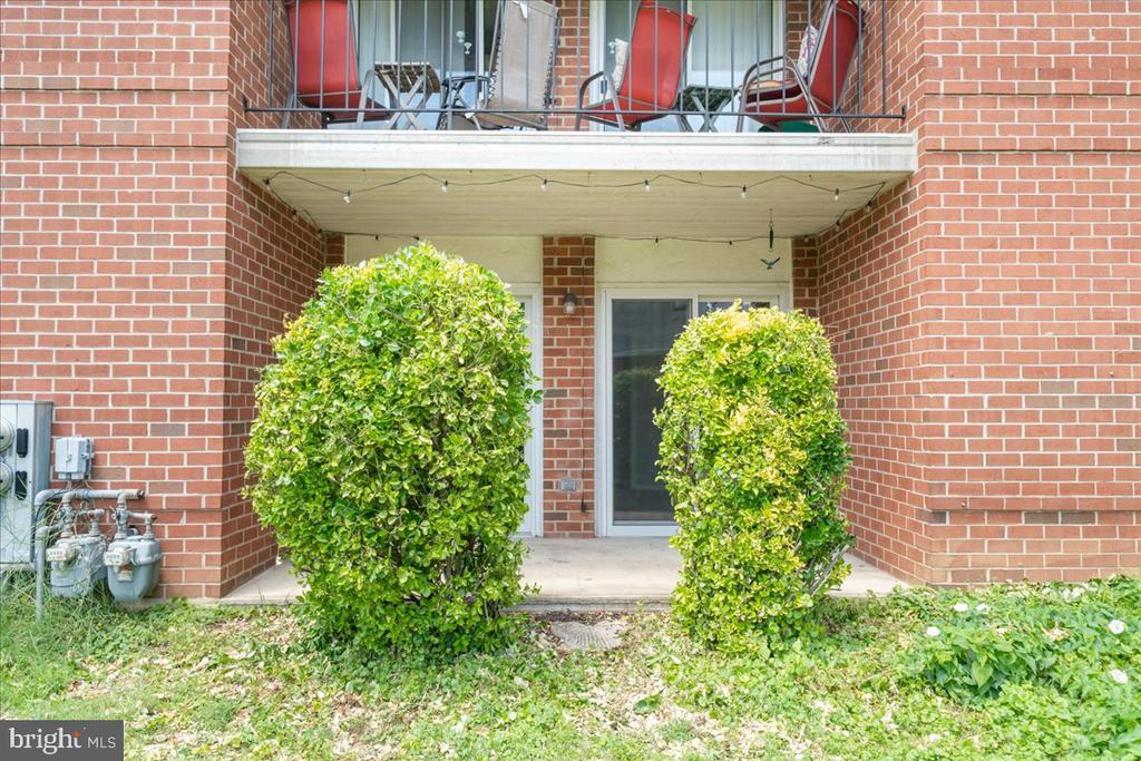 750 E MARSHALL STREET Unit: 302