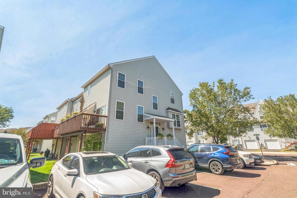 243 ROOSEVELT AVENUE