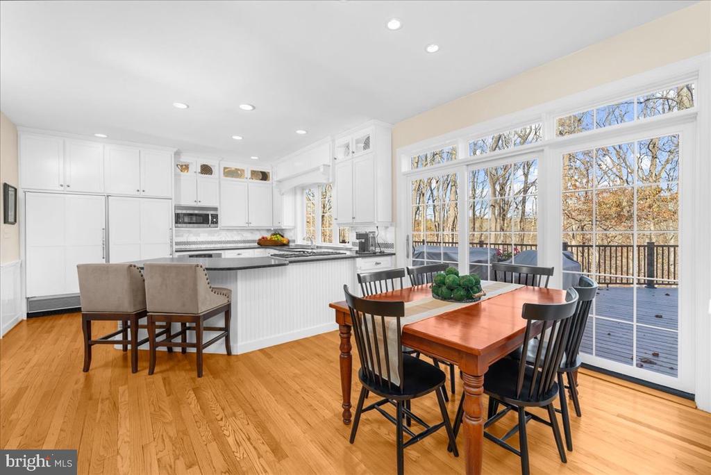 1662 WATERGLEN DRIVE