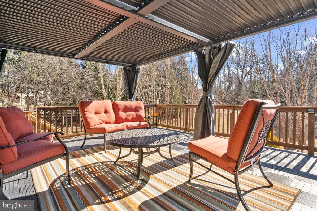605 PERRY DRIVE