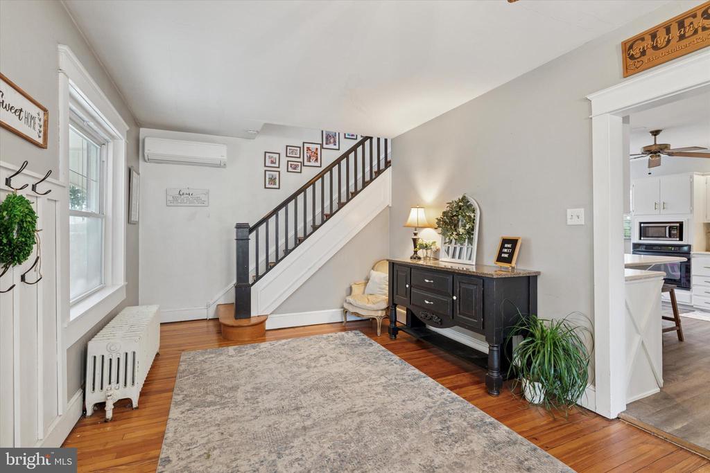 596 KLINE AVENUE
