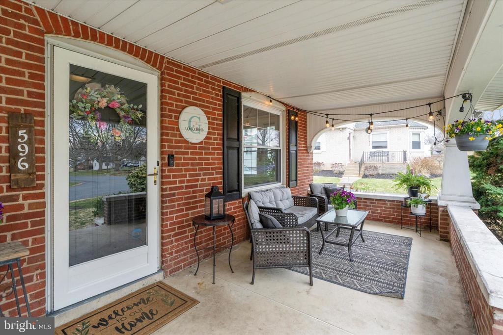 596 KLINE AVENUE