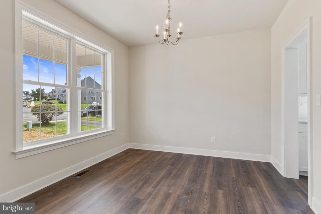 297 BEAUMONT DRIVE