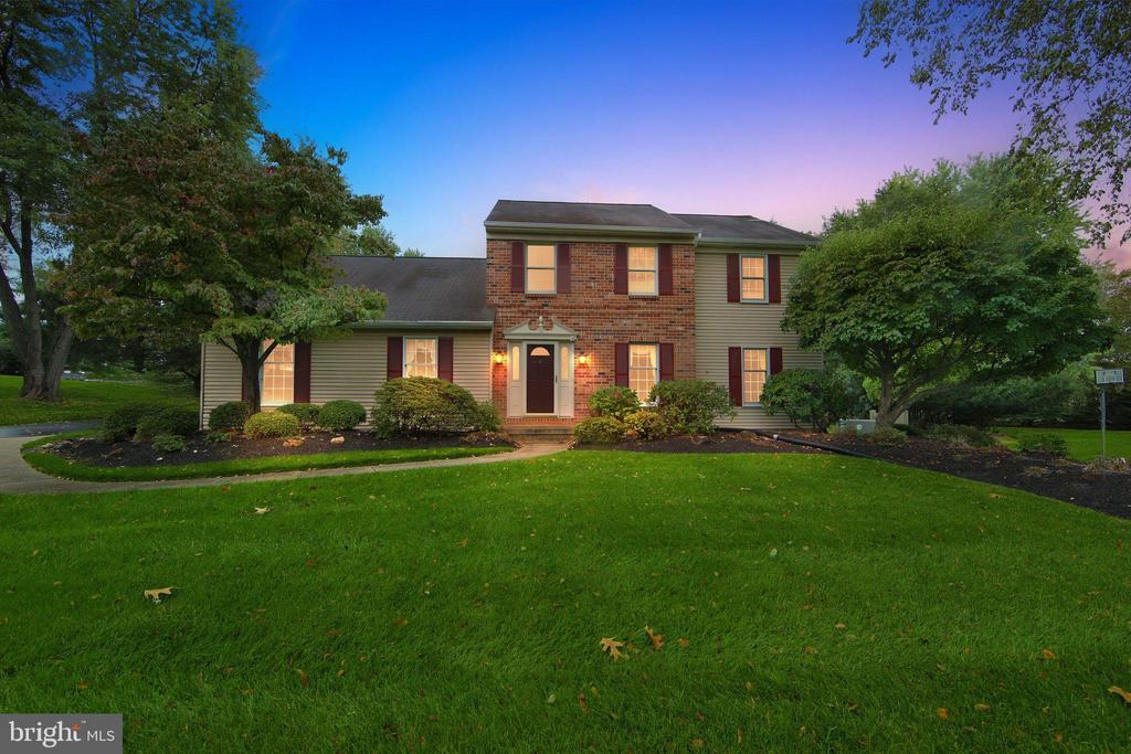 406 SCOFIELD LANE