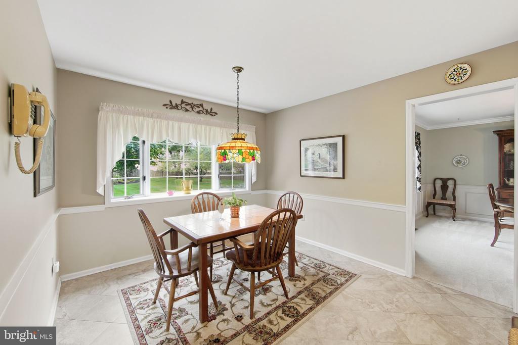 406 SCOFIELD LANE