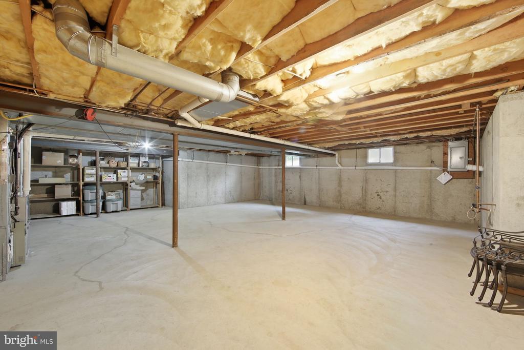 406 SCOFIELD LANE