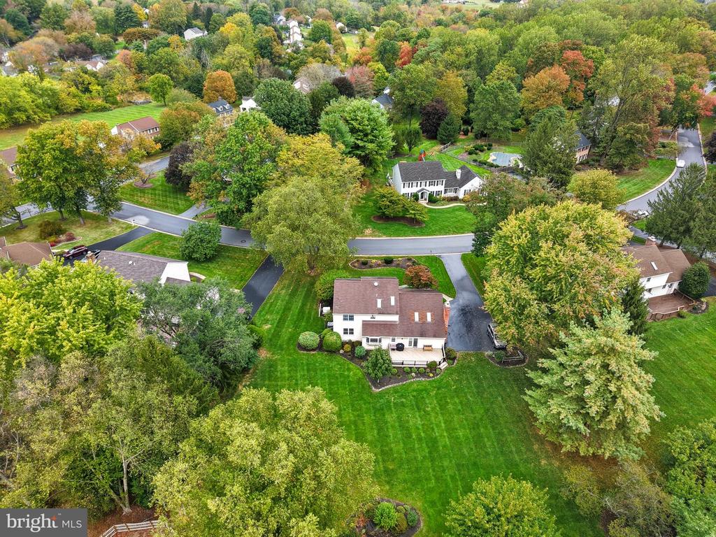 406 SCOFIELD LANE