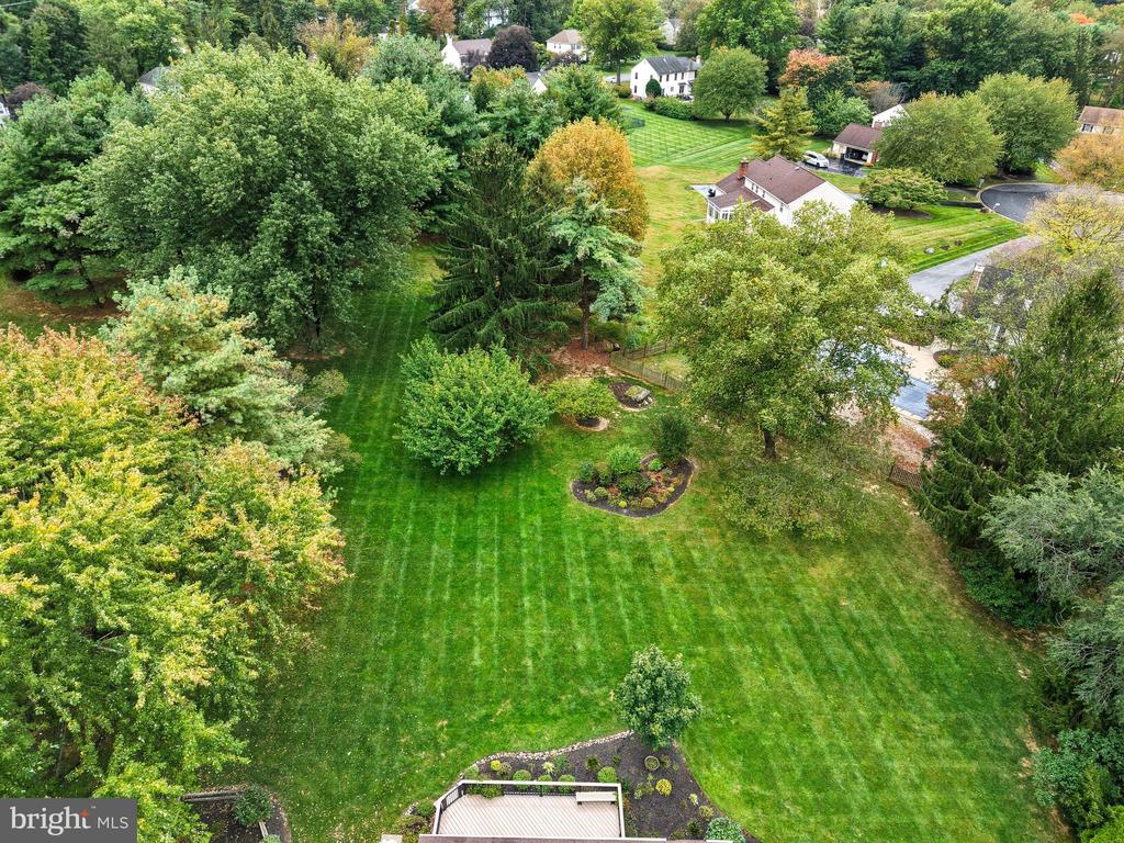 406 SCOFIELD LANE