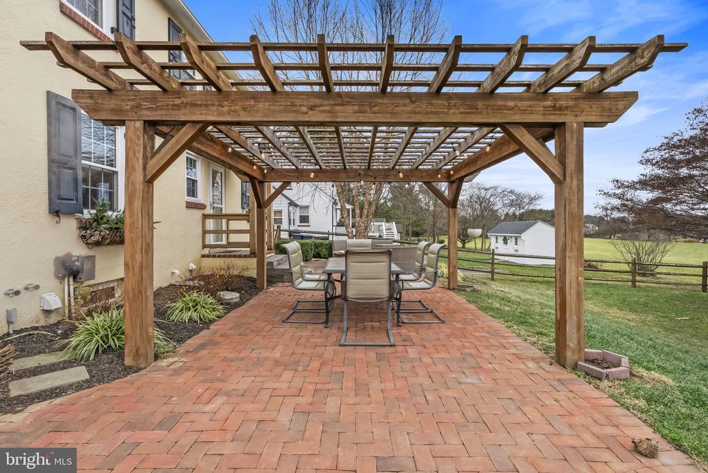 1776 W DOE RUN ROAD