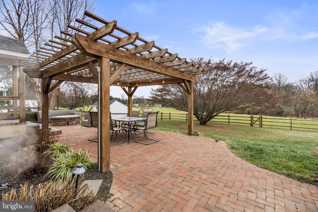1776 W DOE RUN ROAD