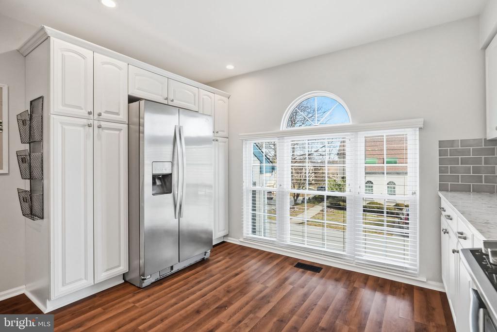 1703 STONEHAM DRIVE Unit: 1703