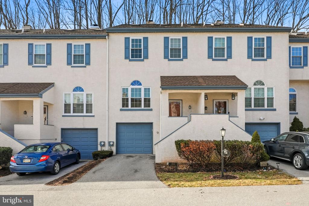 1703 STONEHAM DRIVE Unit: 1703