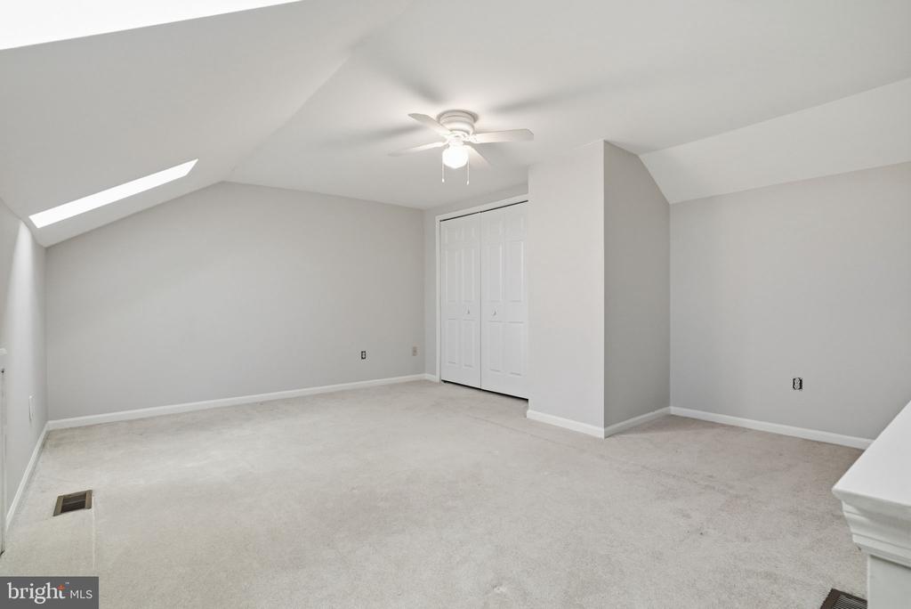 1703 STONEHAM DRIVE Unit: 1703