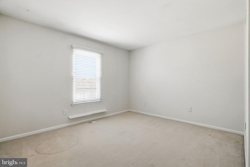 1703 STONEHAM DRIVE Unit: 1703