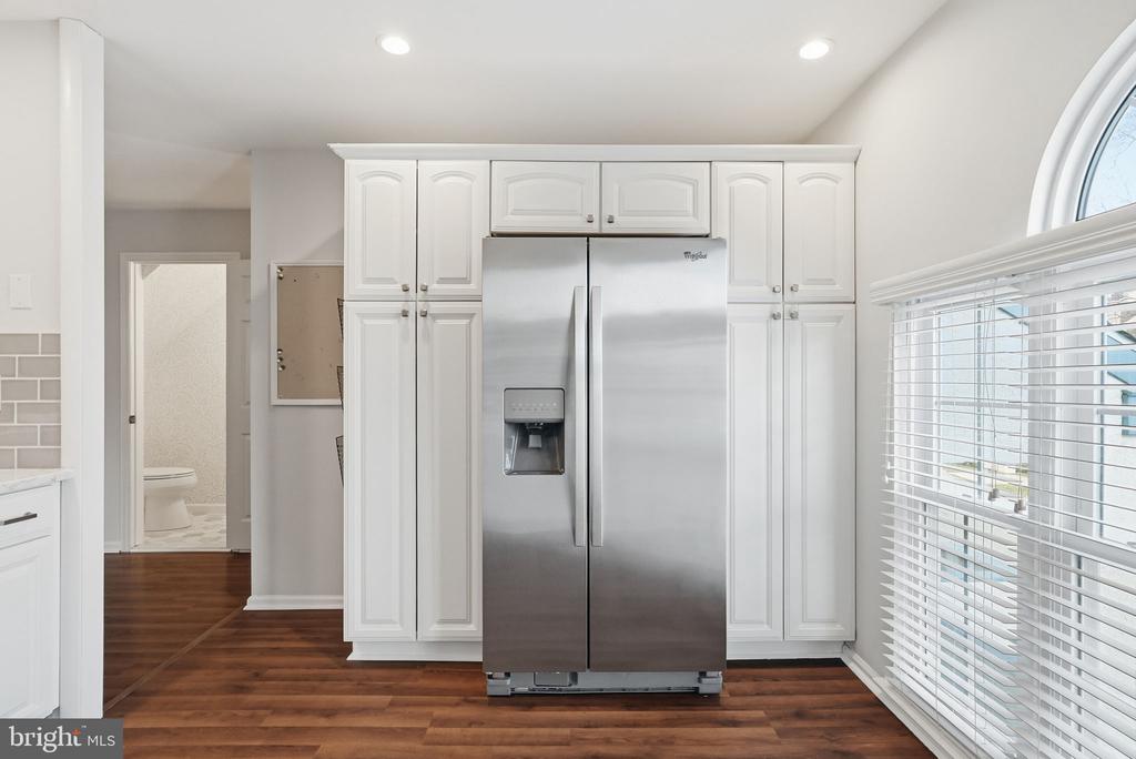 1703 STONEHAM DRIVE Unit: 1703