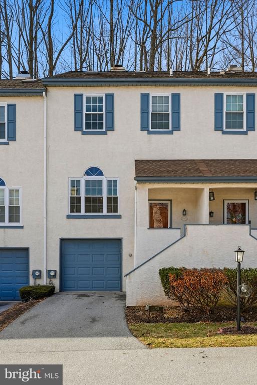 1703 STONEHAM DRIVE Unit: 1703