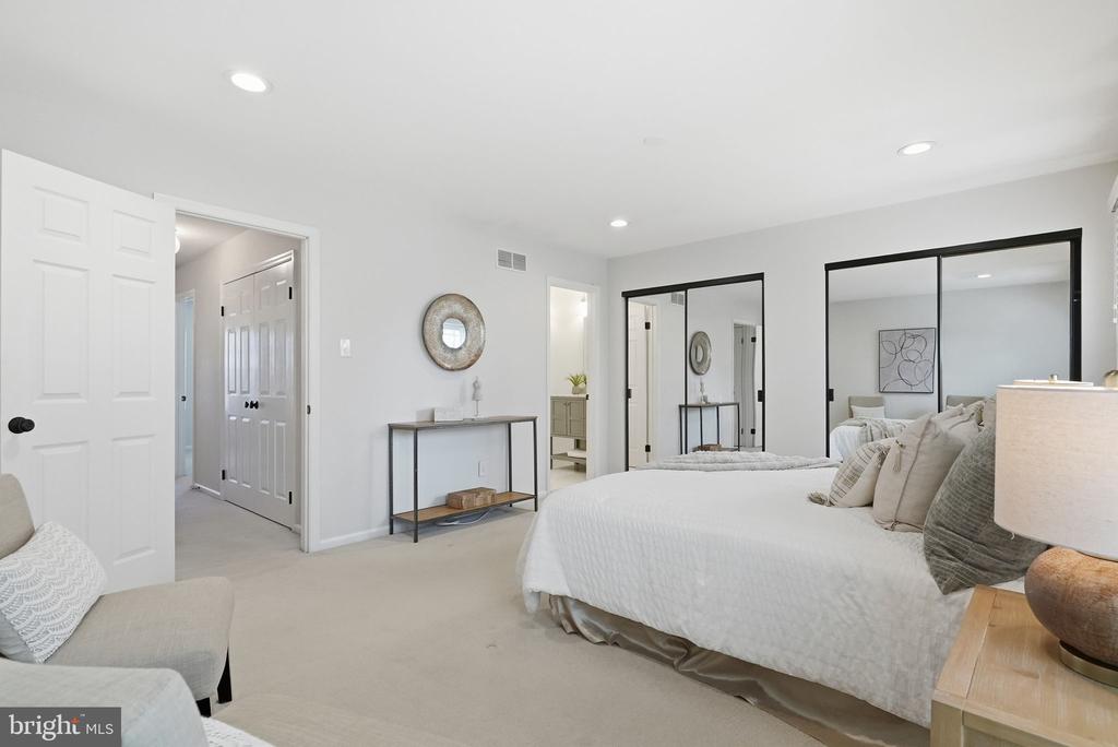 1703 STONEHAM DRIVE Unit: 1703