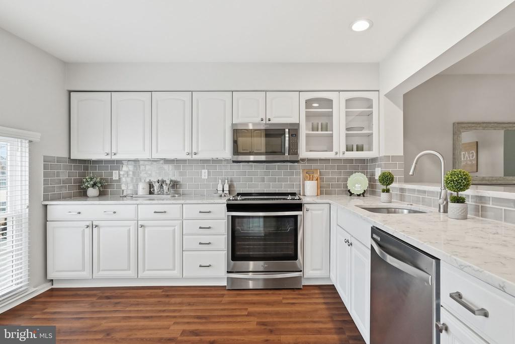 1703 STONEHAM DRIVE Unit: 1703