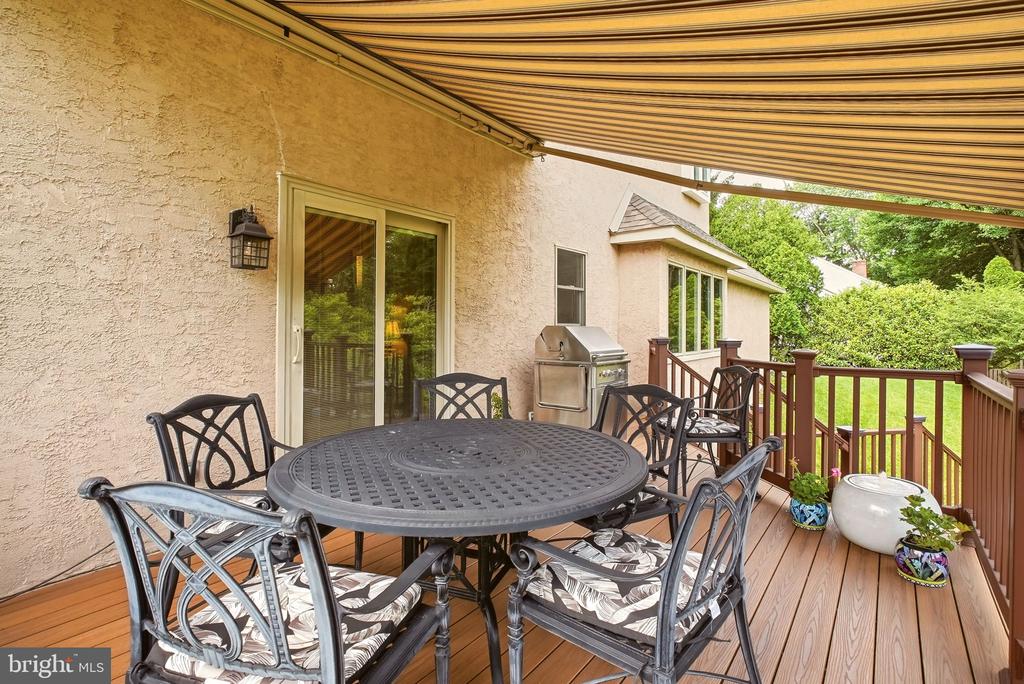 525 BEAUMONT CIRCLE