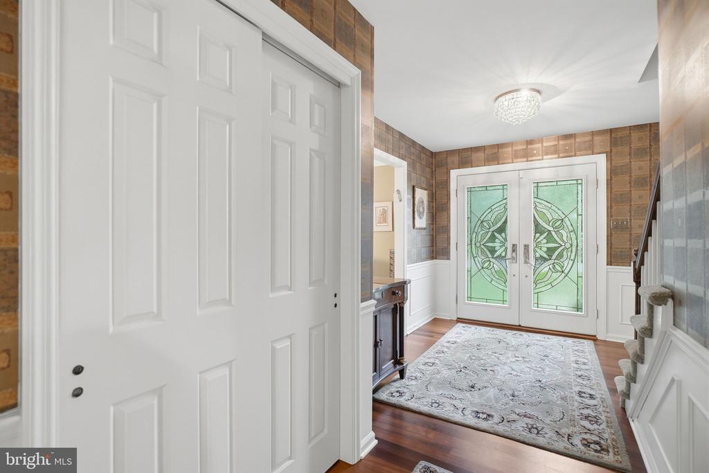 525 BEAUMONT CIRCLE