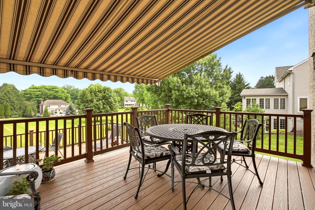 525 BEAUMONT CIRCLE