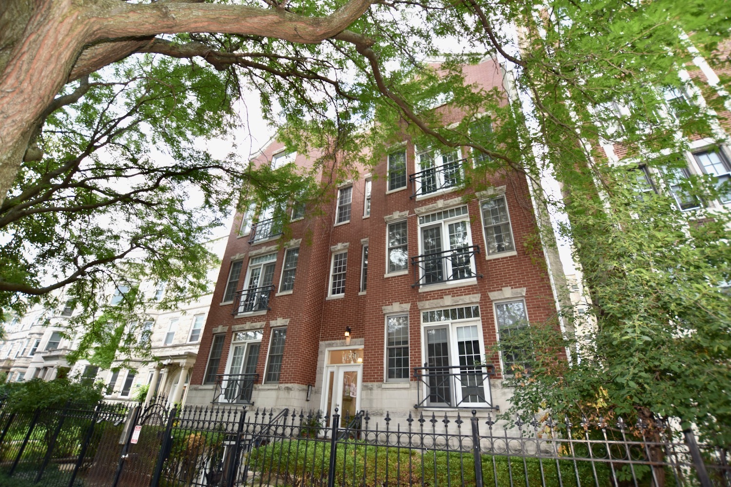 4530 N MAGNOLIA Avenue Unit: 3S