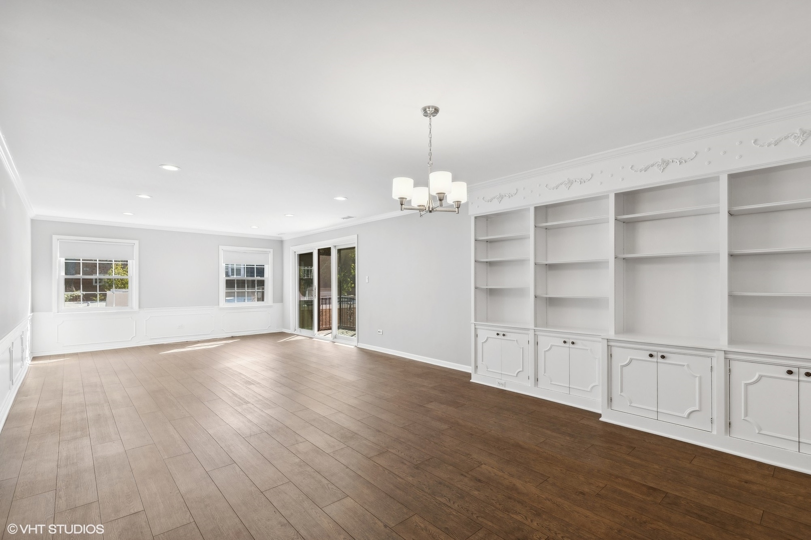 2425 Central Street Unit: 2B