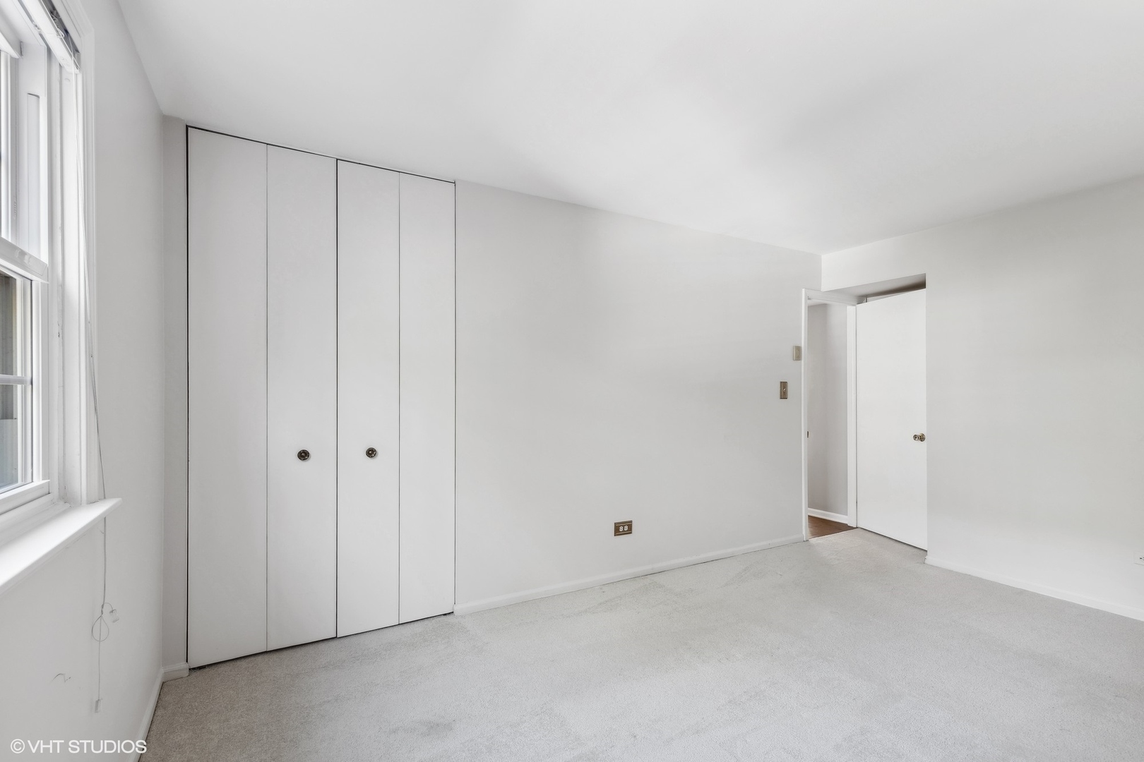 2425 Central Street Unit: 2B