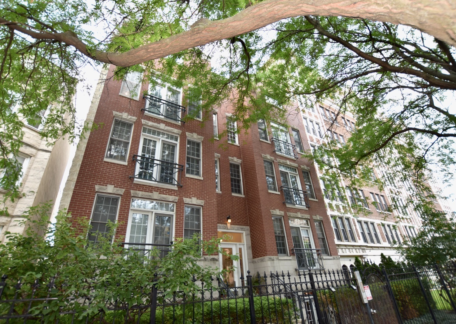 4530 N MAGNOLIA Avenue Unit: 3S