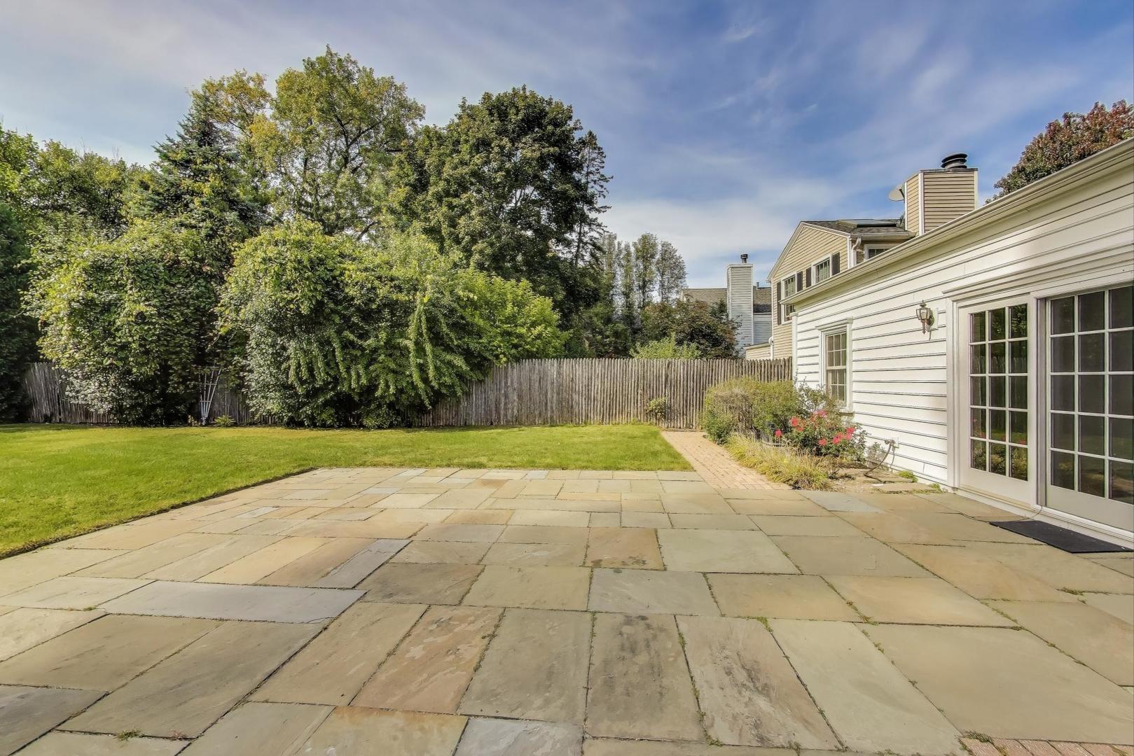 1245 Richmond Lane