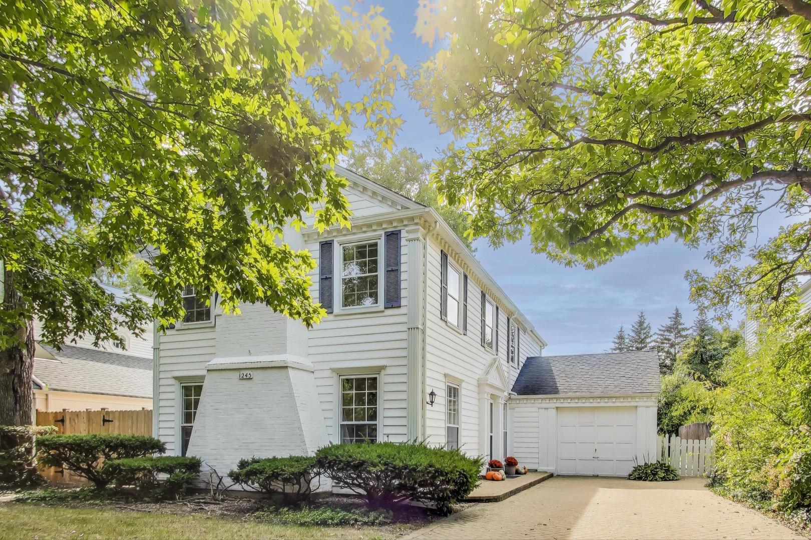 1245 Richmond Lane