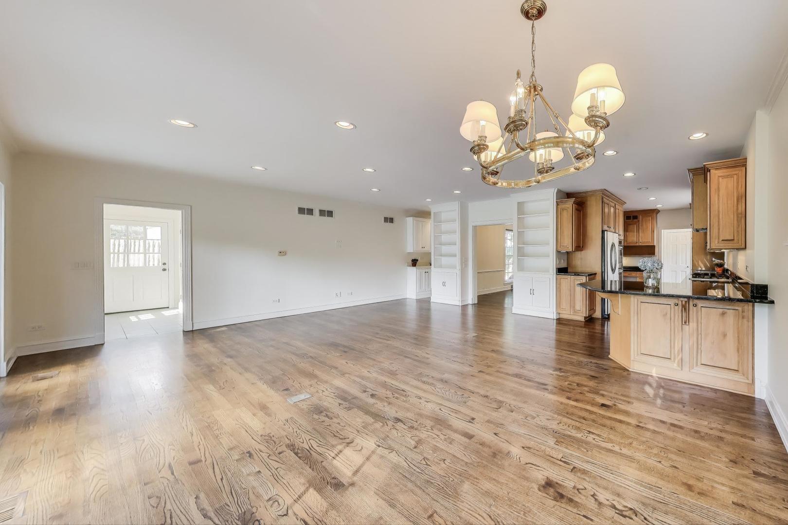 1245 Richmond Lane