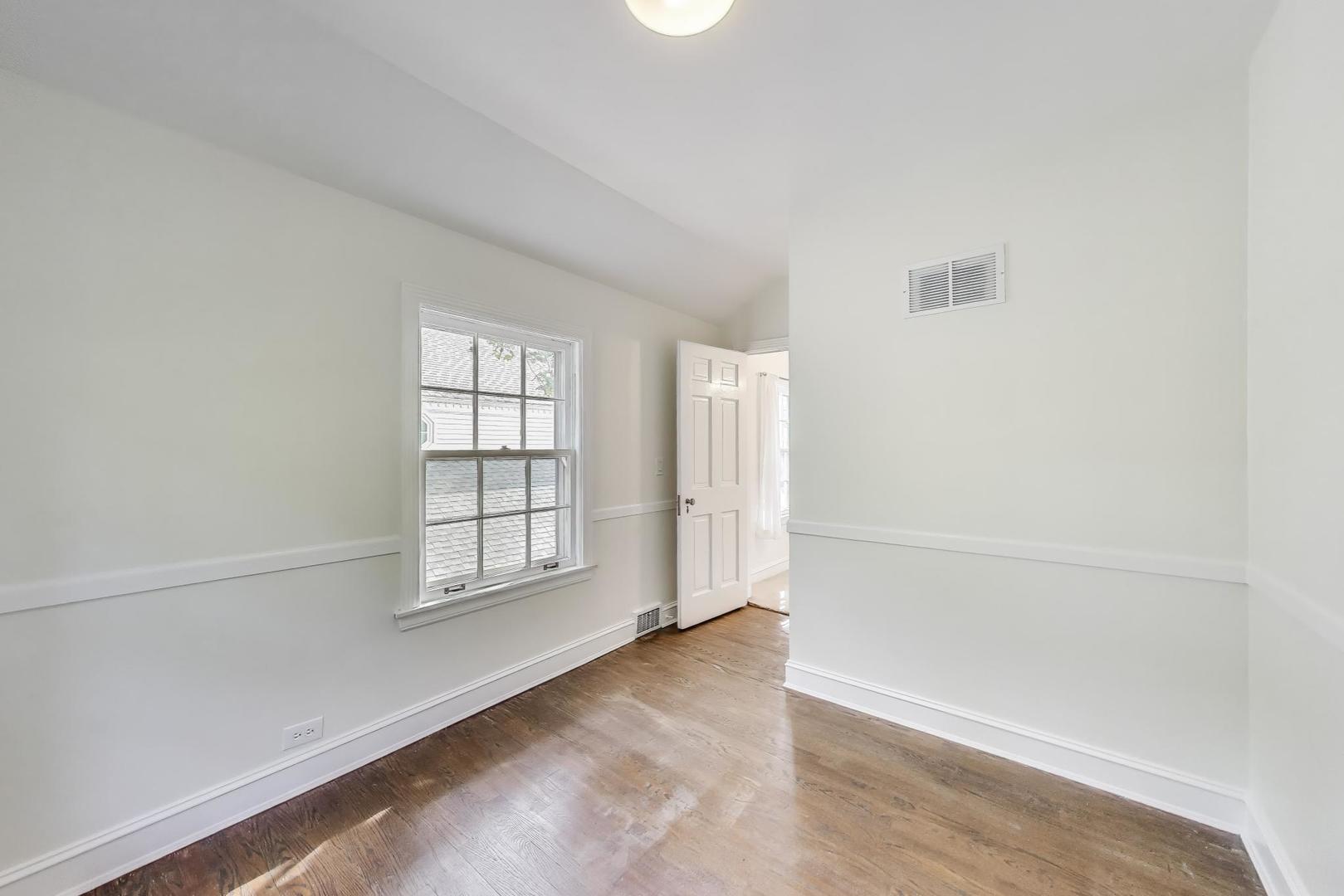 1245 Richmond Lane