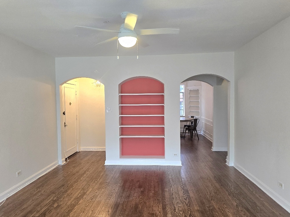 2505 Prairie Avenue Unit: 2K