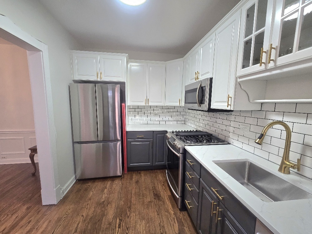 2505 Prairie Avenue Unit: 2K
