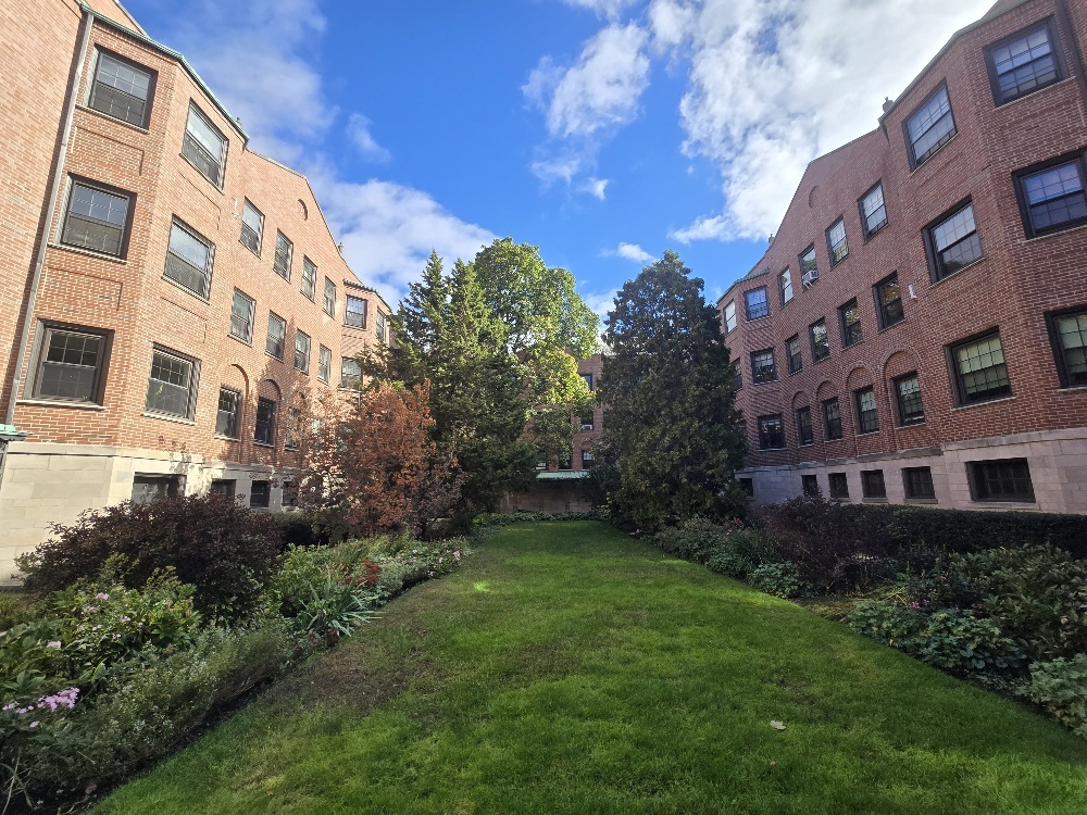 2505 Prairie Avenue Unit: 2K