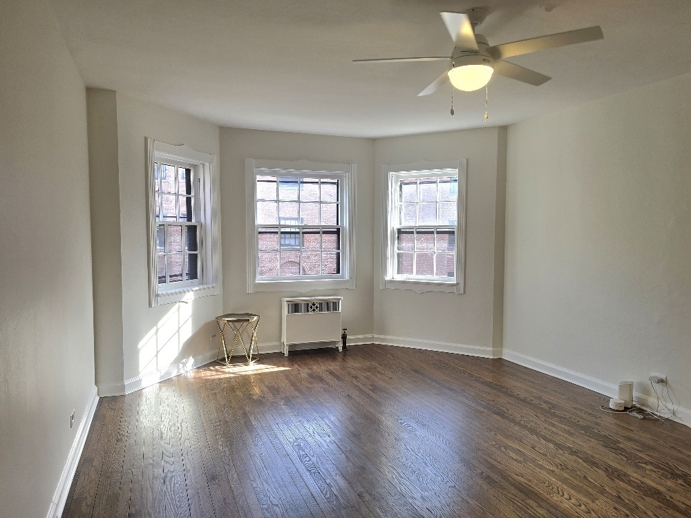 2505 Prairie Avenue Unit: 2K