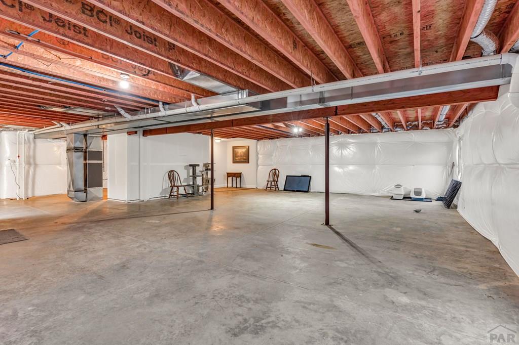 1319 N Dailey Dr