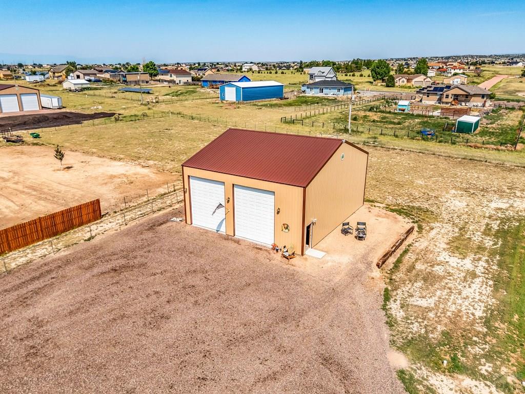 1319 N Dailey Dr