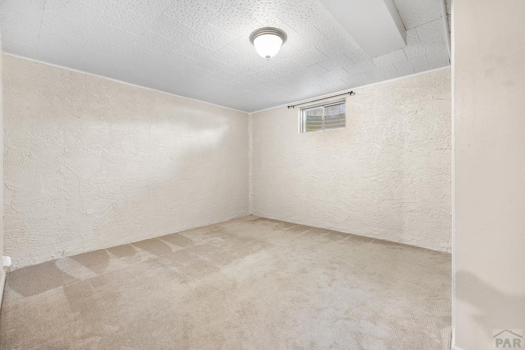80 Stanford Ave