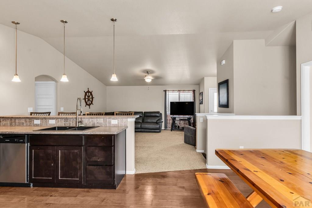 1058 Ranch Dr