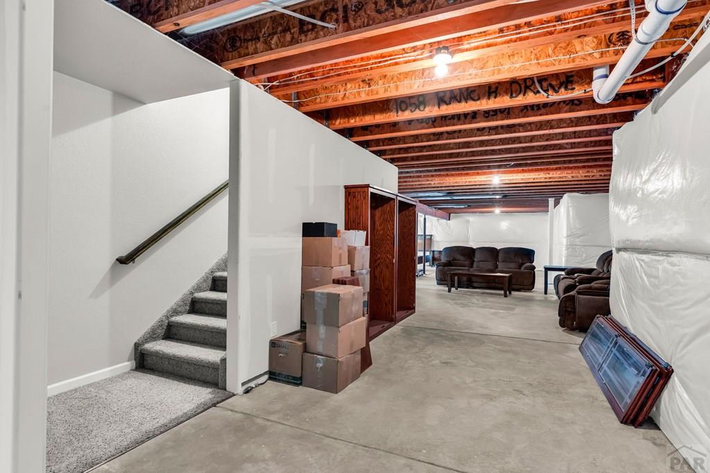 1058 Ranch Dr