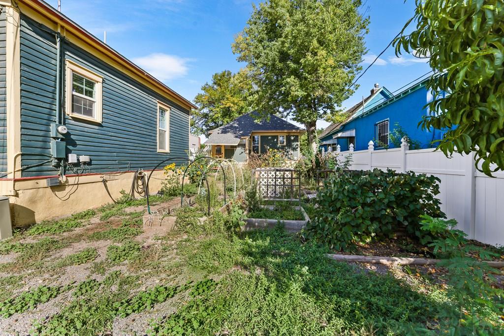 412 & 414 Colorado Ave