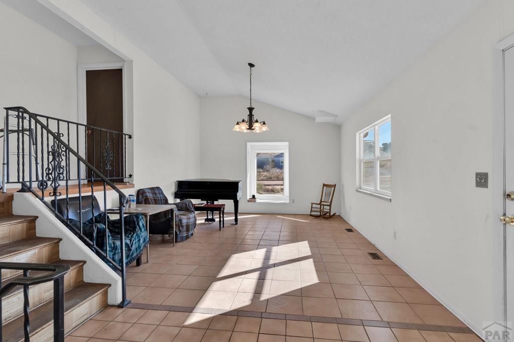 1003 S Tierra Buena Dr