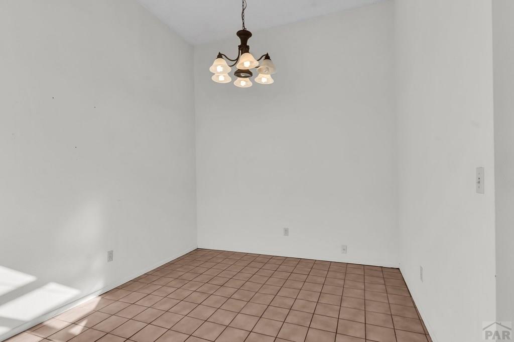 1003 S Tierra Buena Dr