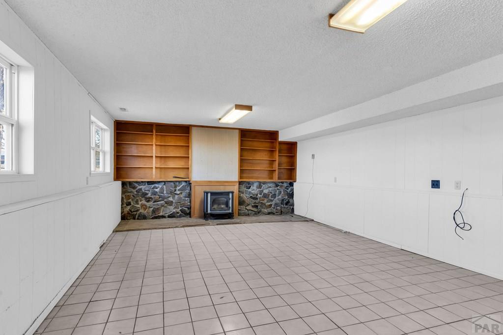 1003 S Tierra Buena Dr